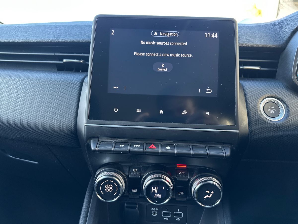 Used Renault Clio 2023 for sale - 77269322: Photo 21