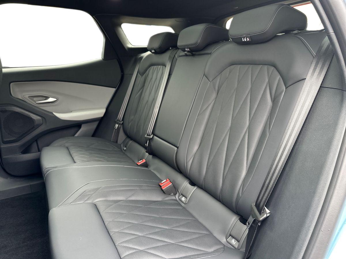 Used Ford Explorer 2024 for sale - 76540150: Photo 14