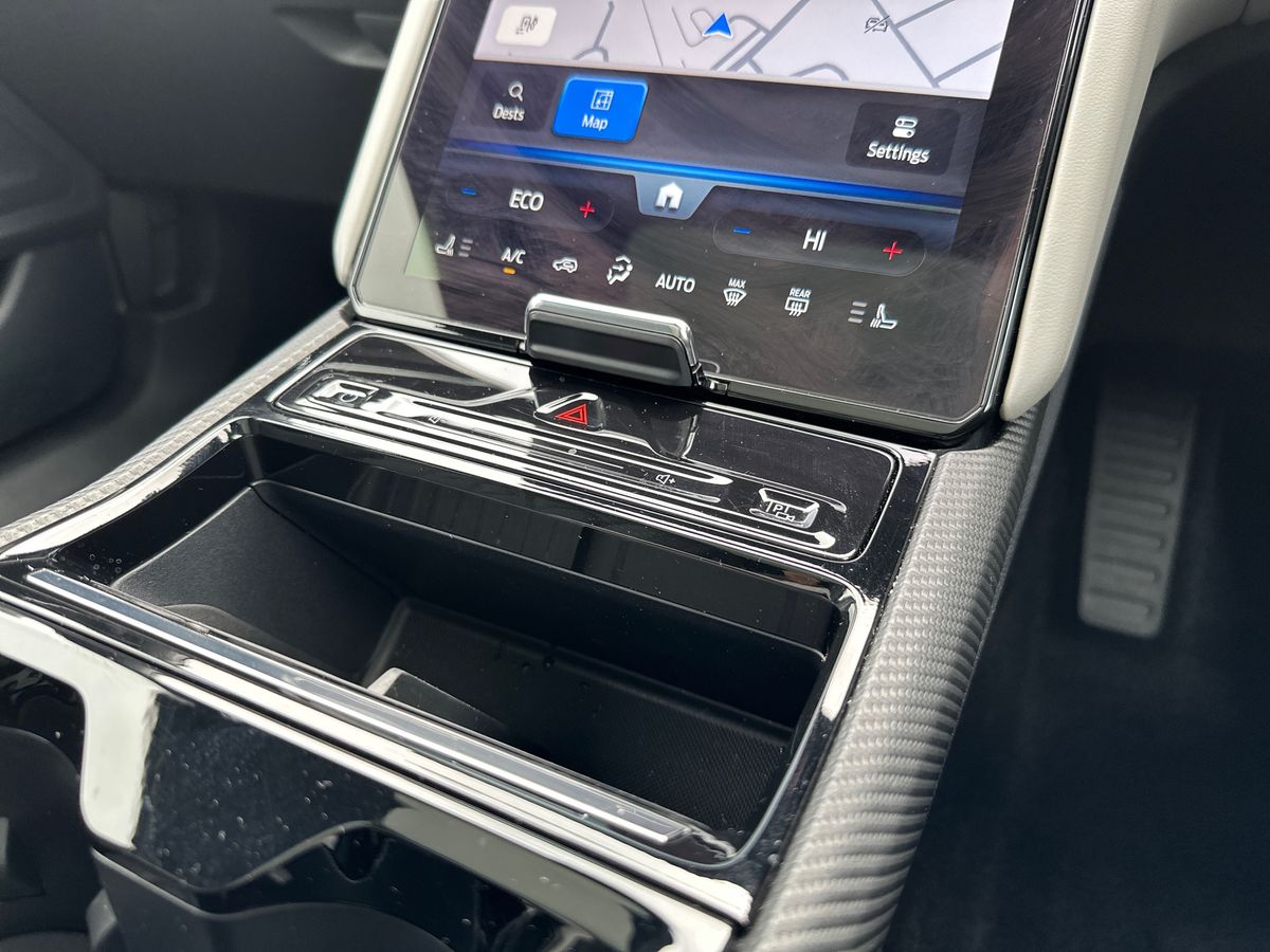 Used Ford Explorer 2024 for sale - 76540150: Photo 22