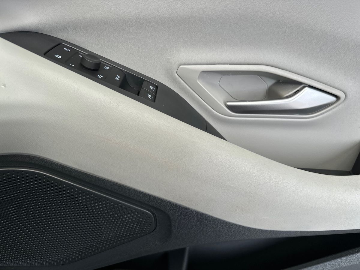 Used Ford Explorer 2024 for sale - 76540150: Photo 25