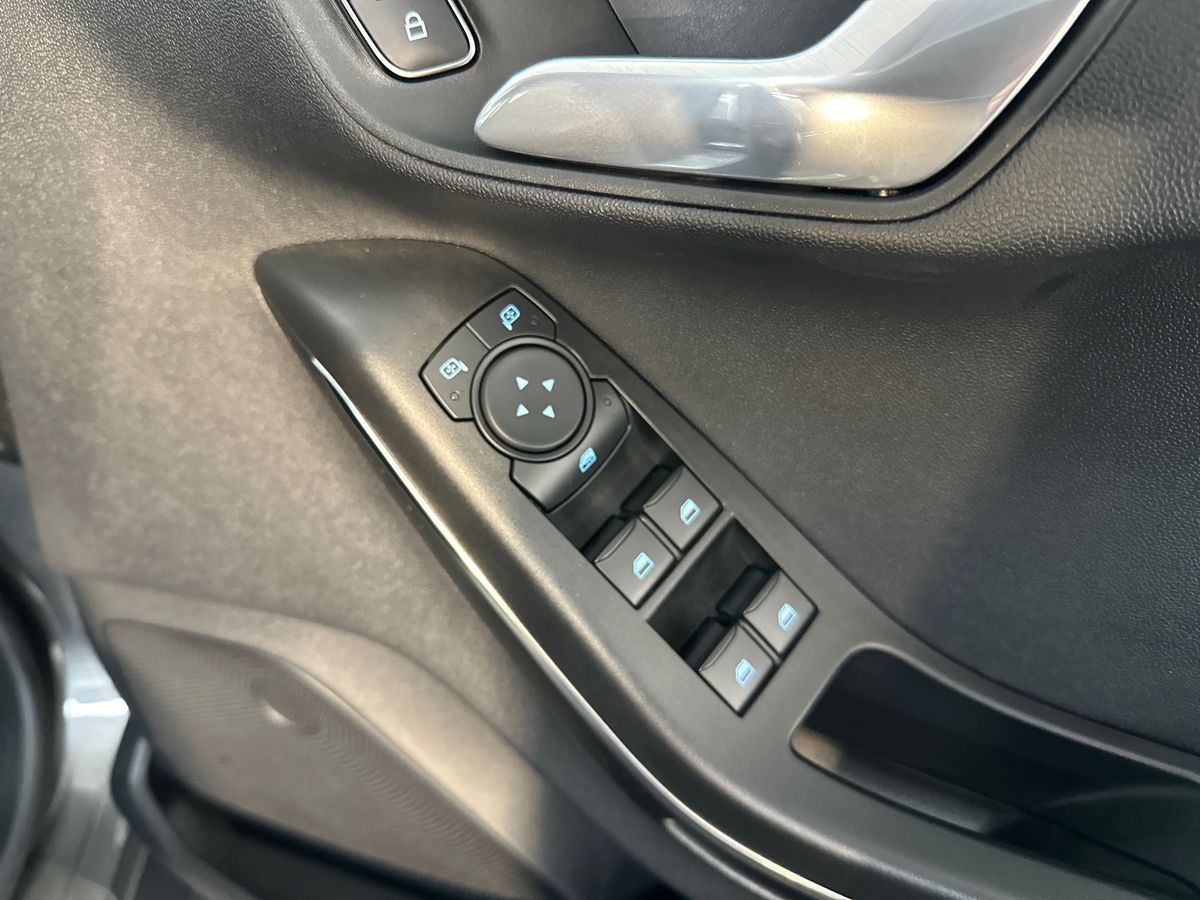 Used Ford Fiesta 2024 for sale - 77995078: Photo 25