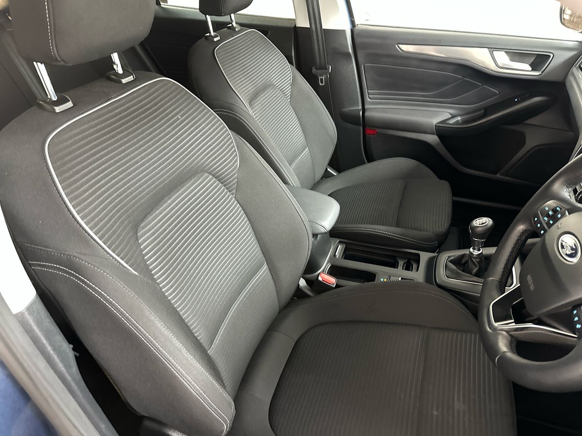 Used Ford Focus 2022 for sale - 76344104: Photo 12