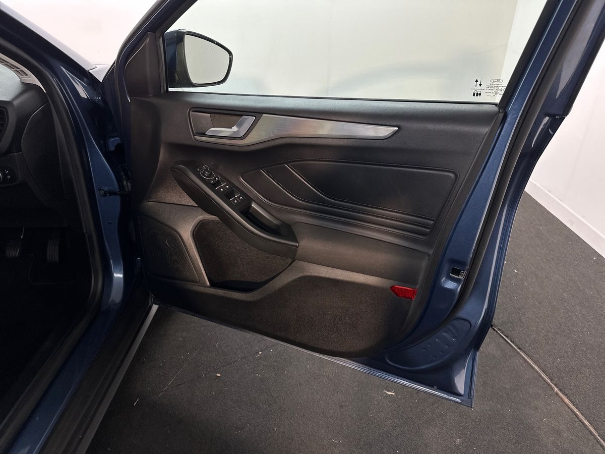 Used Ford Focus 2022 for sale - 76344104: Photo 35
