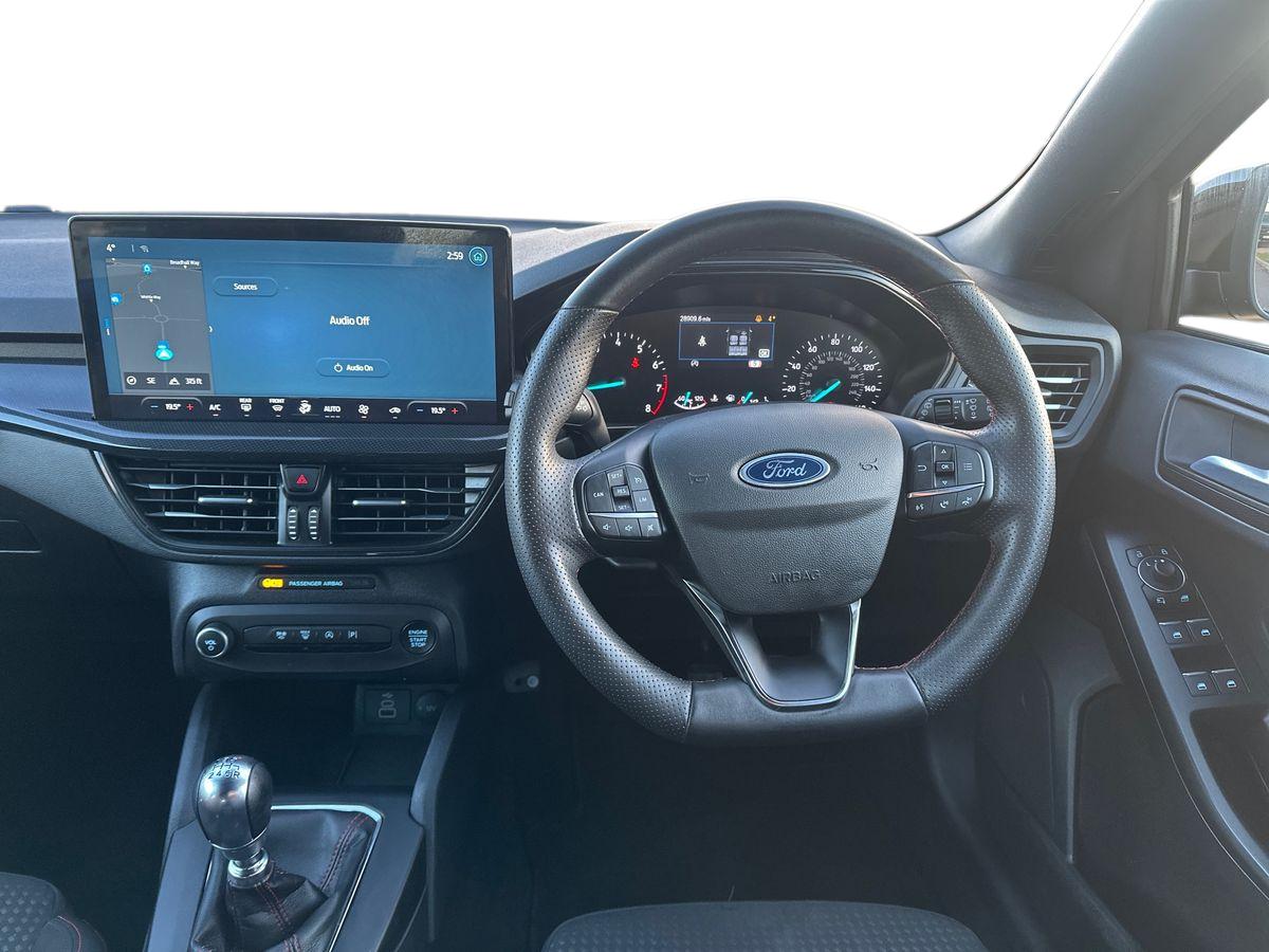 Used Ford Focus 2023 for sale - 77075608: Photo 16