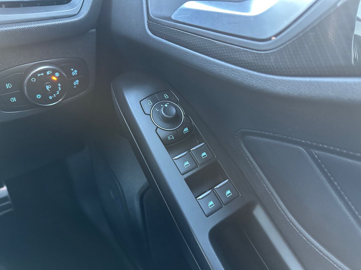 Used Ford Focus 2023 for sale - 77075608: Photo 25