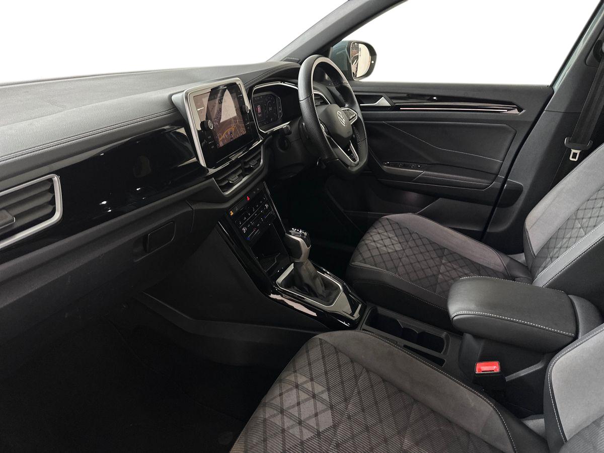 Used Volkswagen T-Roc 2023 for sale - 77848036: Photo 11