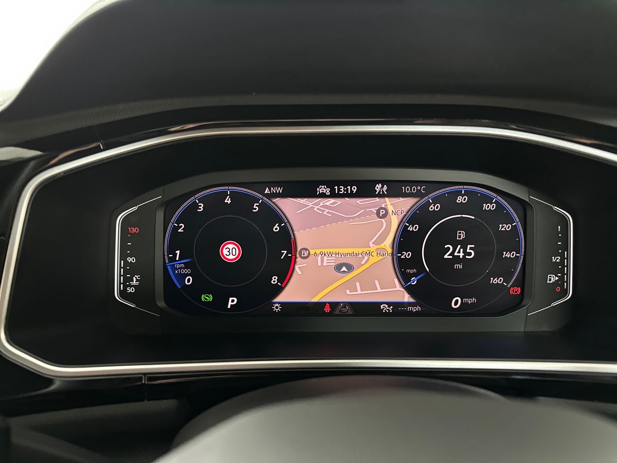 Used Volkswagen T-Roc 2023 for sale - 77848036: Photo 18