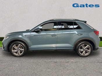 Used Volkswagen T-Roc 2023 for sale - 77848036: Photo