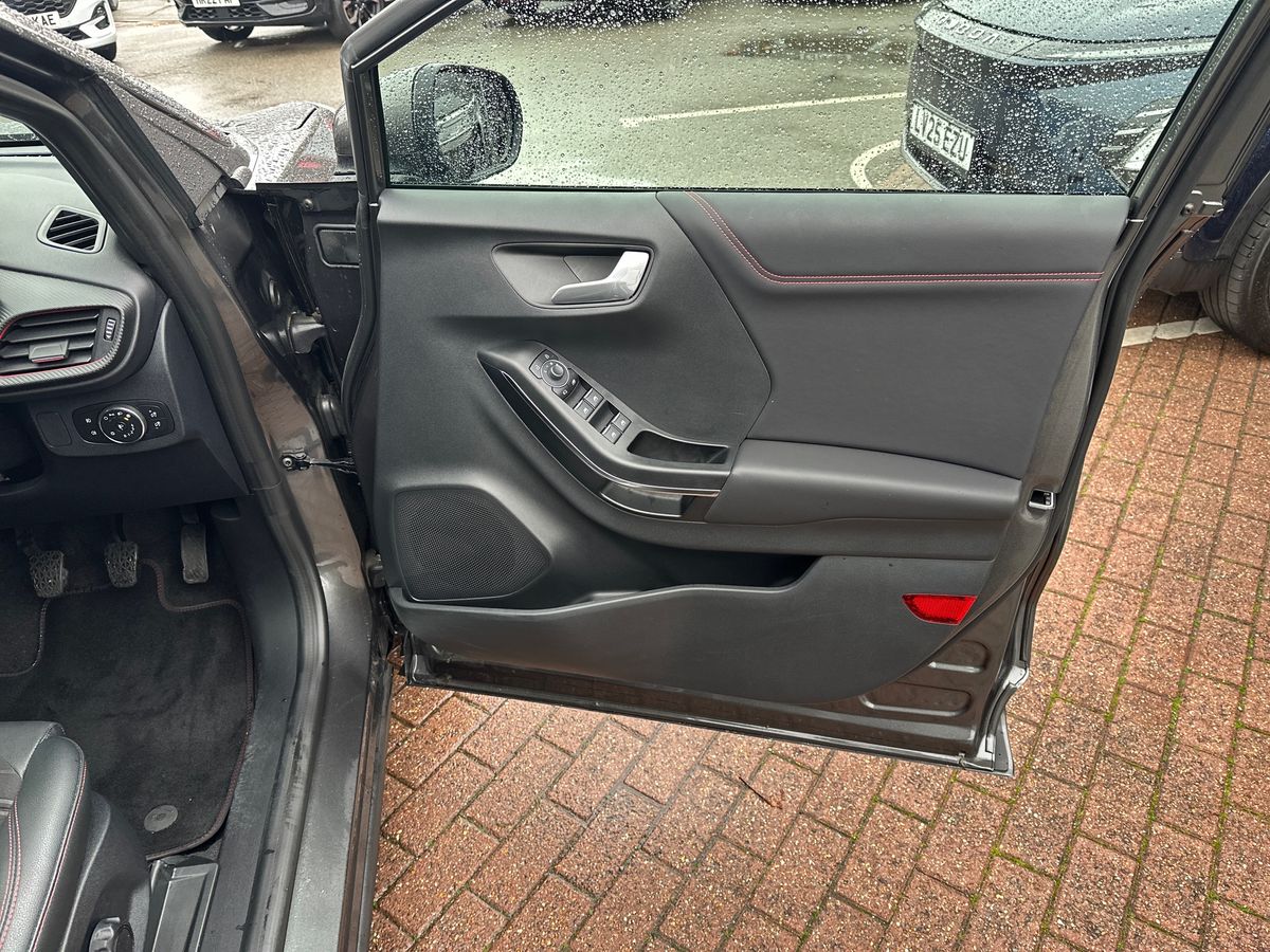 Used Ford Puma 2023 for sale - 77133912: Photo 35