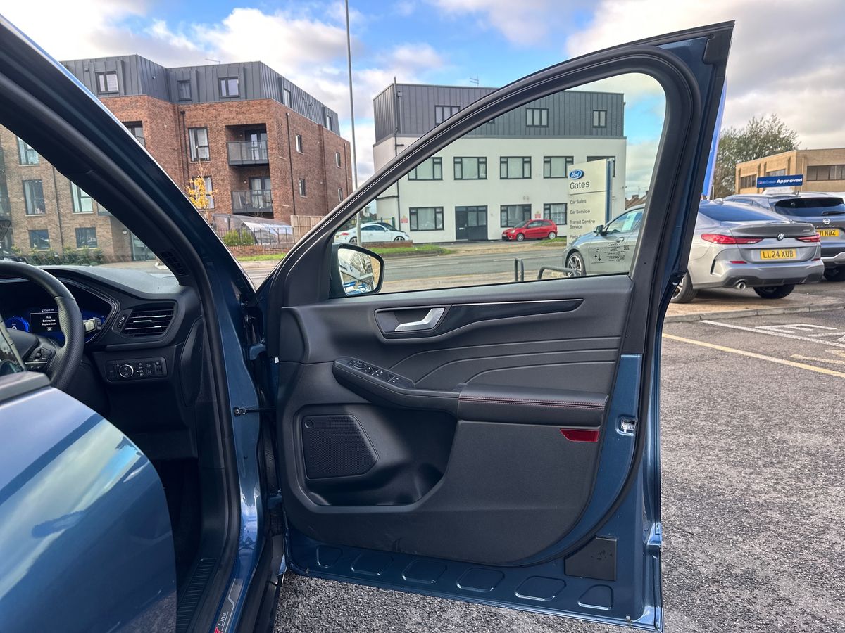 Used Ford Kuga 2023 for sale - 76881949: Photo 35