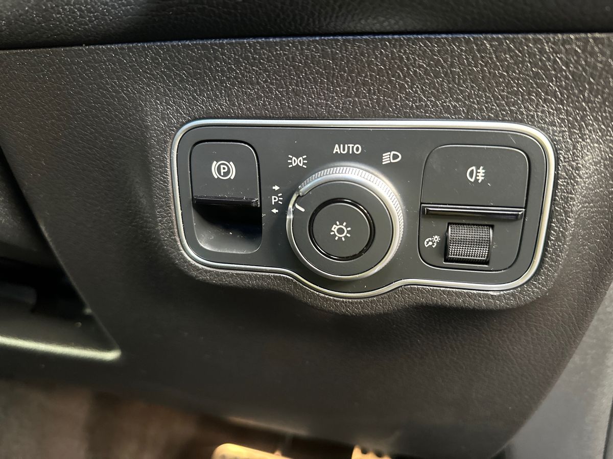 Used Mercedes-Benz GLB 2023 for sale - 77224952: Photo 23