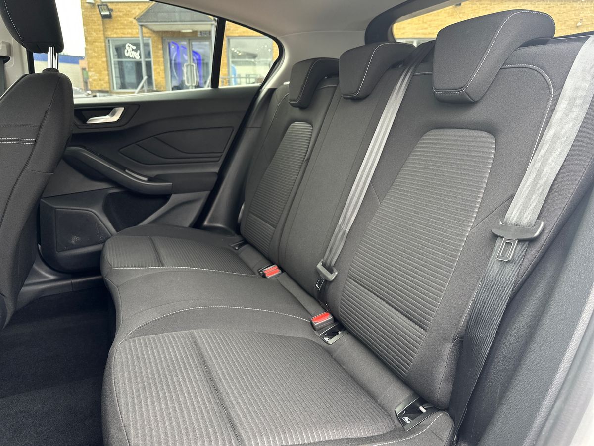 Used Ford Focus 2023 for sale - 76539843: Photo 14