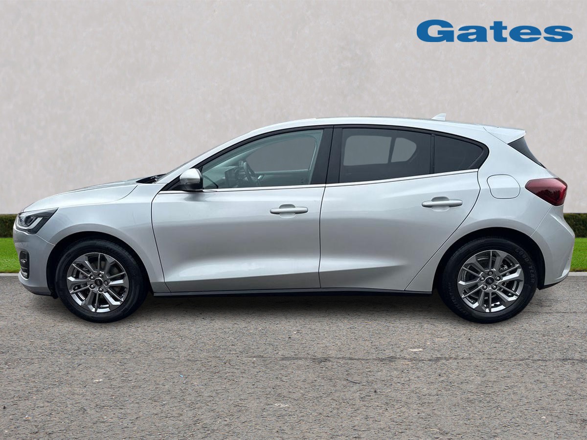 Used Ford Focus 2023 for sale - 76539843: Photo 4