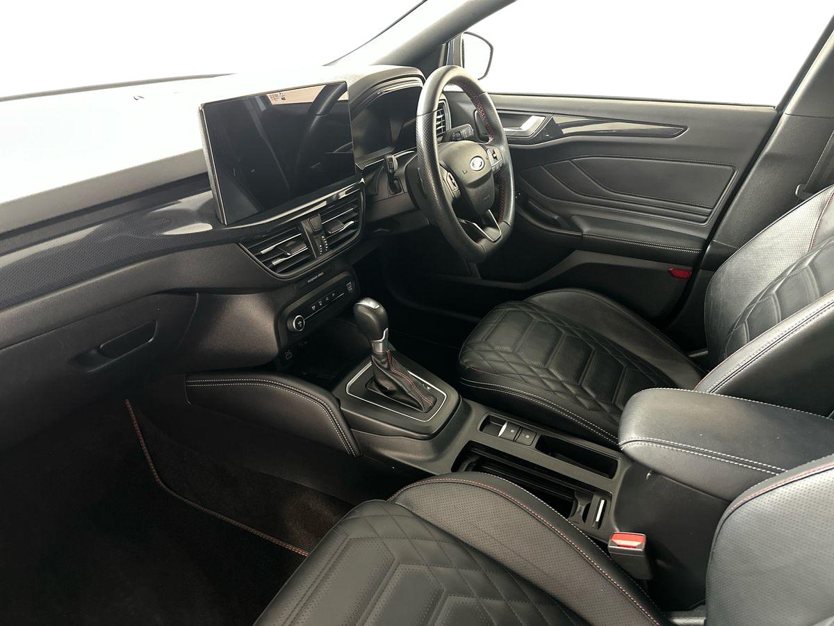 Used Ford Focus 2022 for sale - 76766046: Photo 11