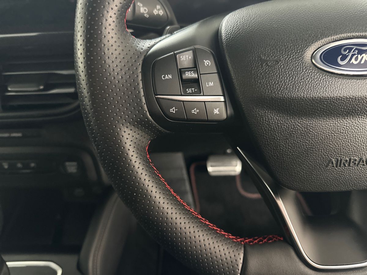 Used Ford Focus 2022 for sale - 76766046: Photo 26