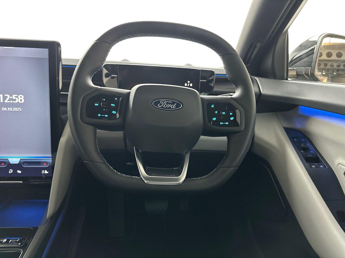 Used Ford Explorer 2025 for sale - 78158763: Photo 17