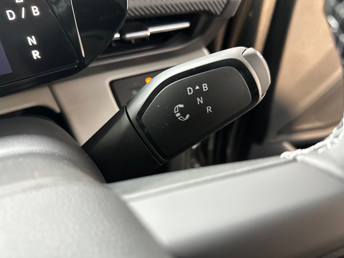 Used Ford Explorer 2025 for sale - 78158763: Photo 28