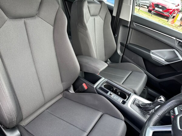 Used Audi Q3 2019 for sale - 76276722: Photo 12