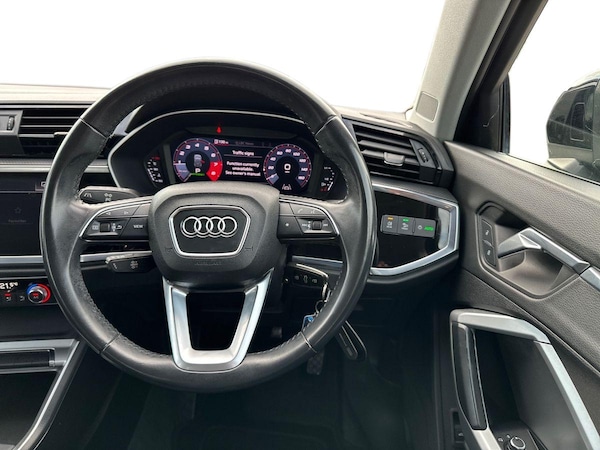 Used Audi Q3 2019 for sale - 76276722: Photo 17