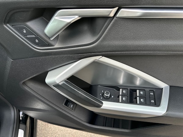 Used Audi Q3 2019 for sale - 76276722: Photo 25