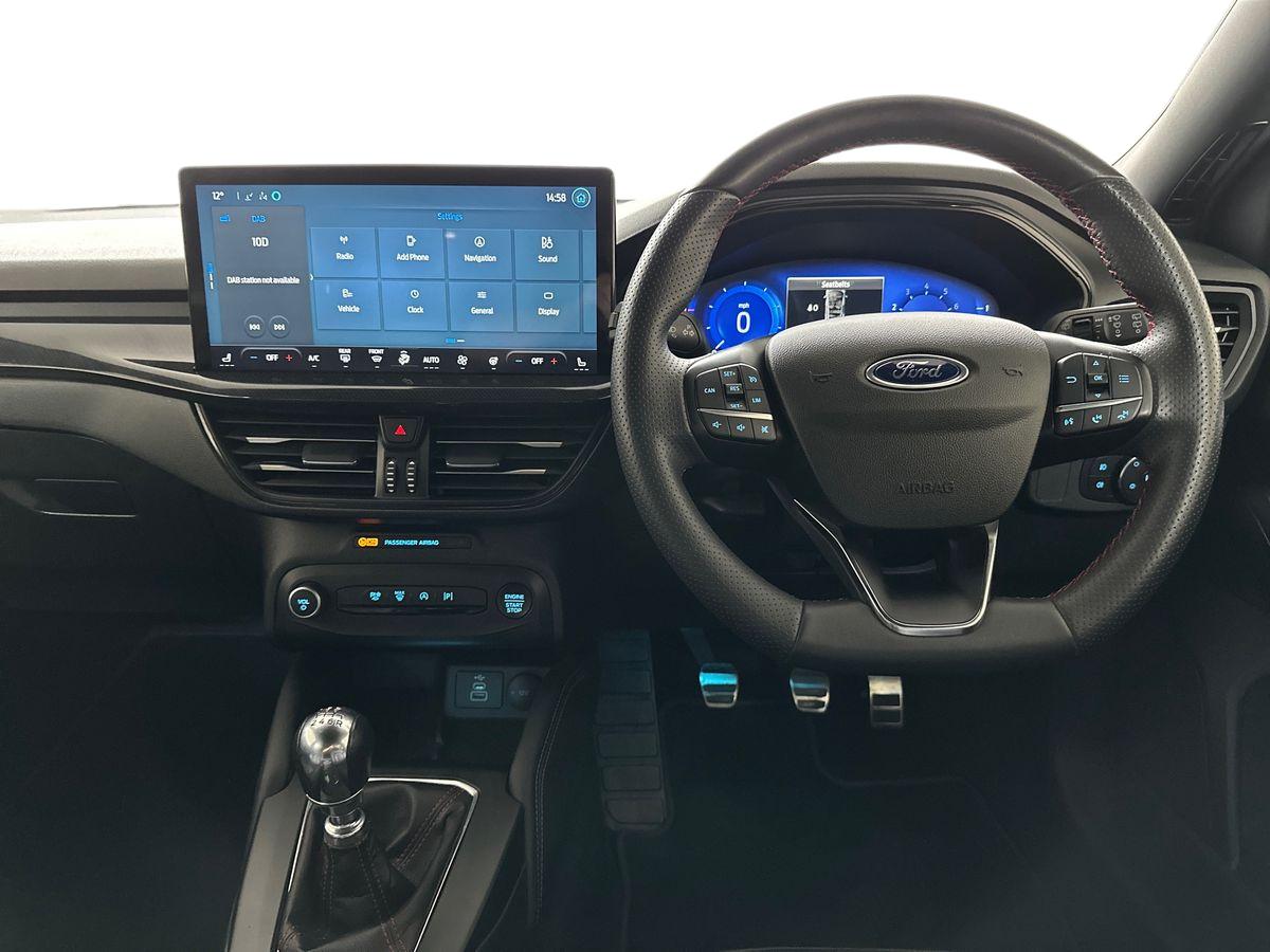 Used Ford Focus 2022 for sale - 76350930: Photo 16