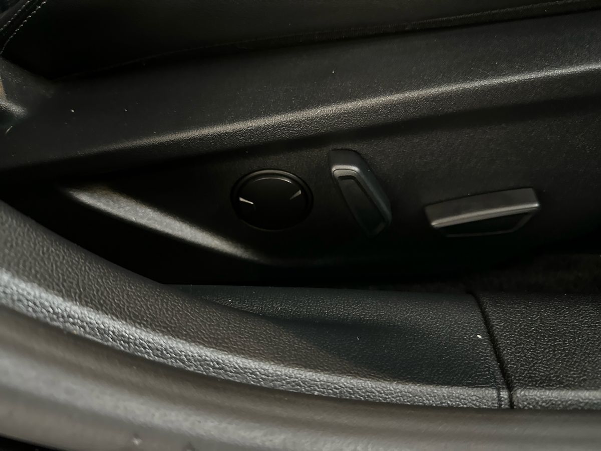 Used Ford Focus 2022 for sale - 76350930: Photo 30