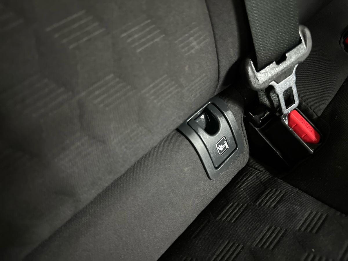 Used Toyota Yaris 2024 for sale - 78211932: Photo 31