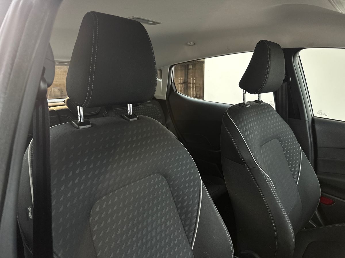 Used Ford Fiesta 2017 for sale - 76533939: Photo 12