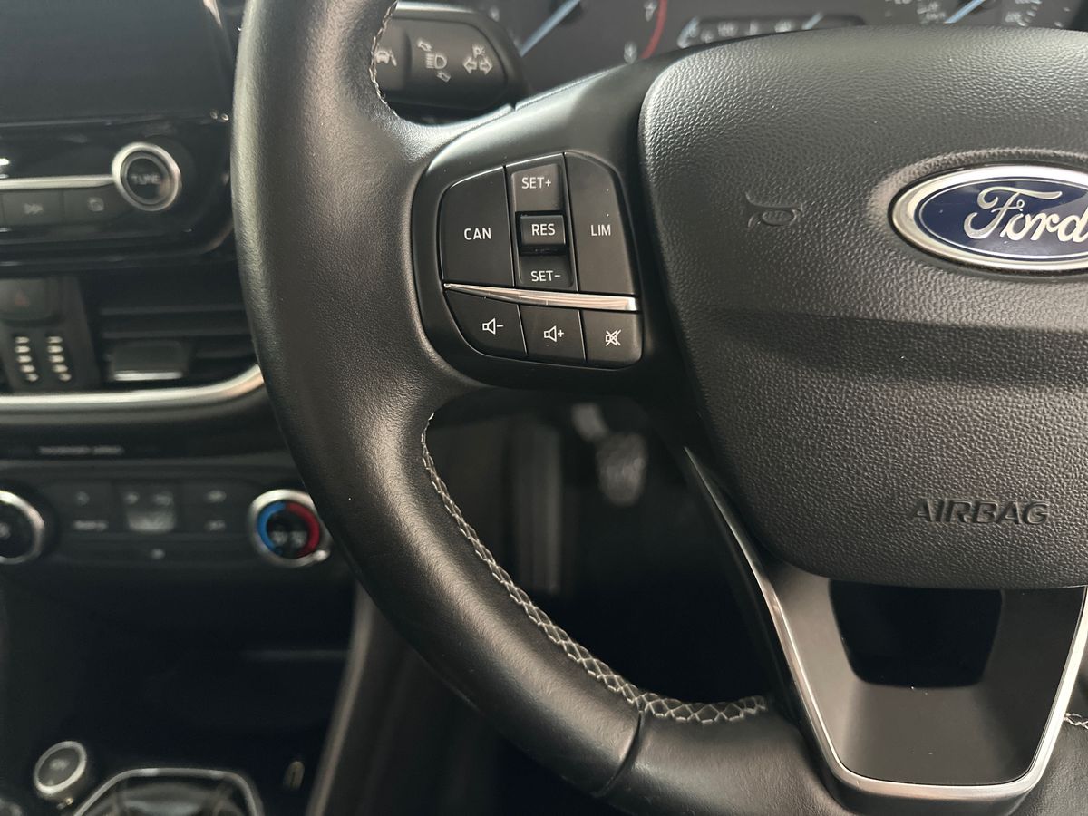 Used Ford Fiesta 2017 for sale - 76533939: Photo 26