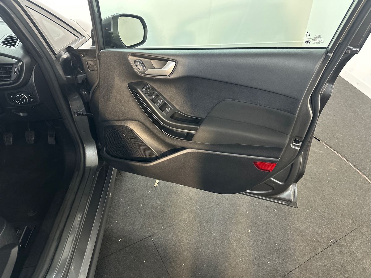 Used Ford Fiesta 2022 for sale - 78094567: Photo 35