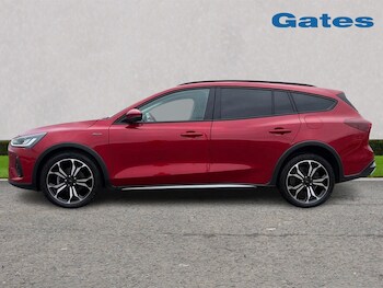 Used Ford Focus 2022 for sale - 78450074: Photo