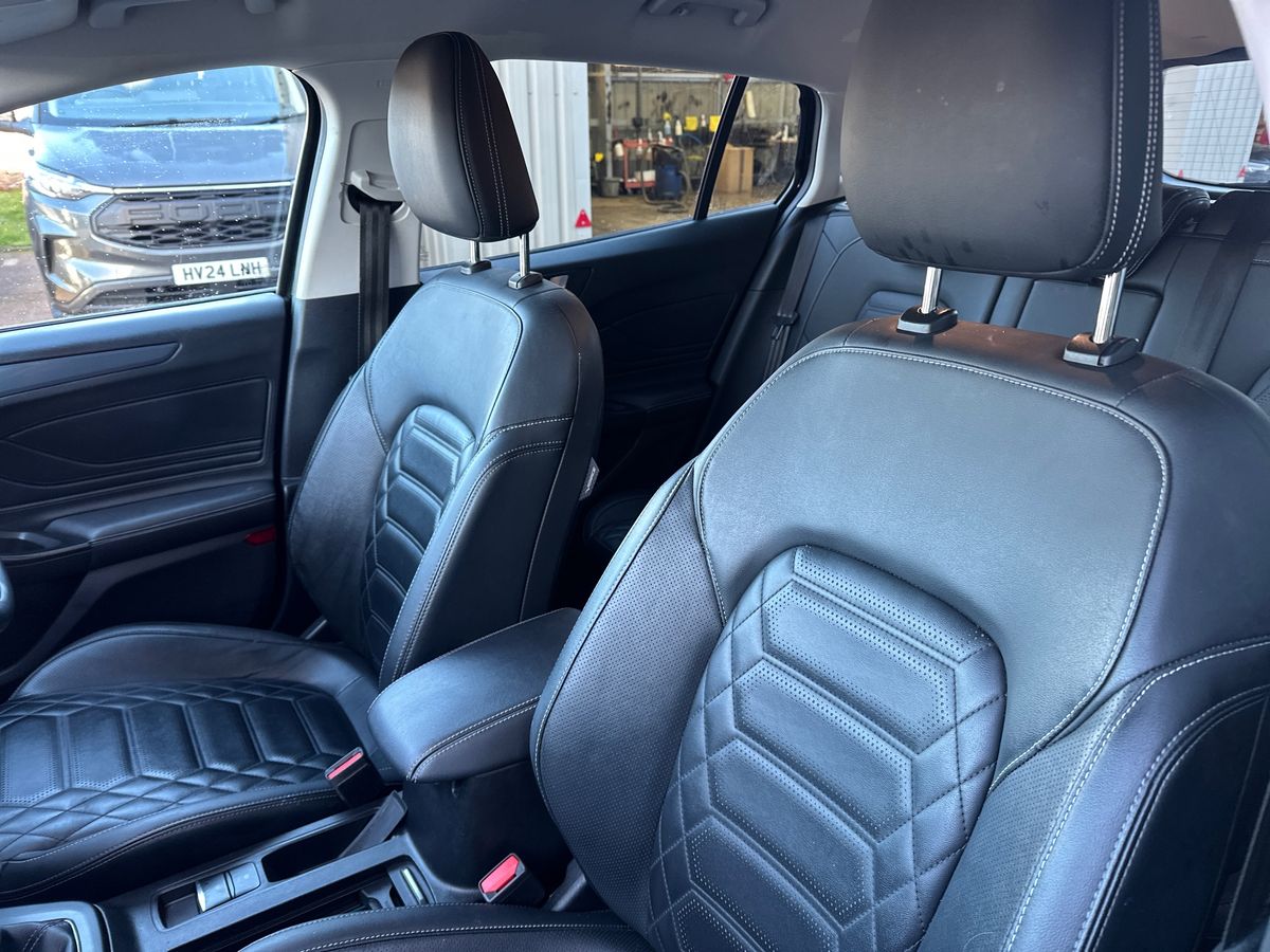 Used Ford Focus 2022 for sale - 77047609: Photo 13