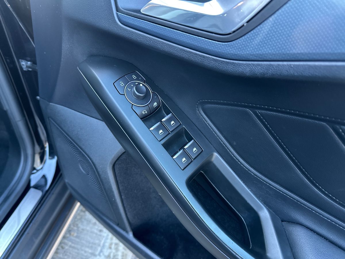 Used Ford Focus 2022 for sale - 77047609: Photo 25