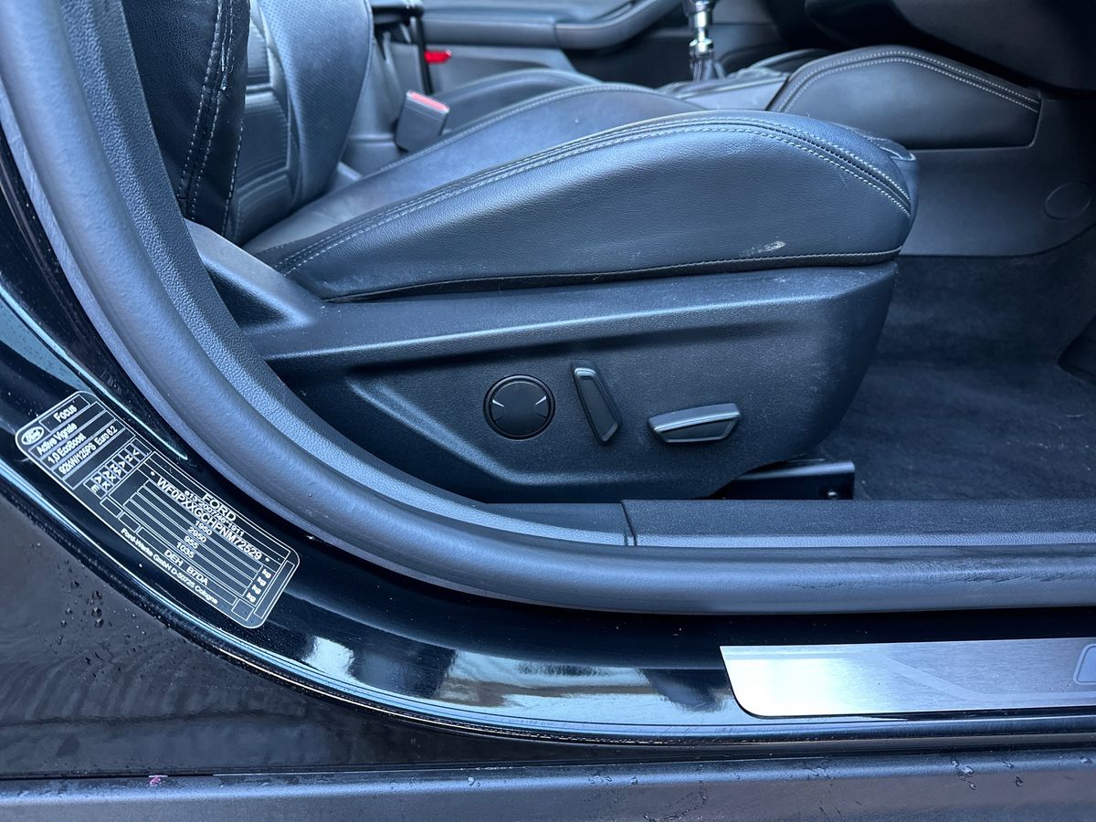 Used Ford Focus 2022 for sale - 77047609: Photo 30