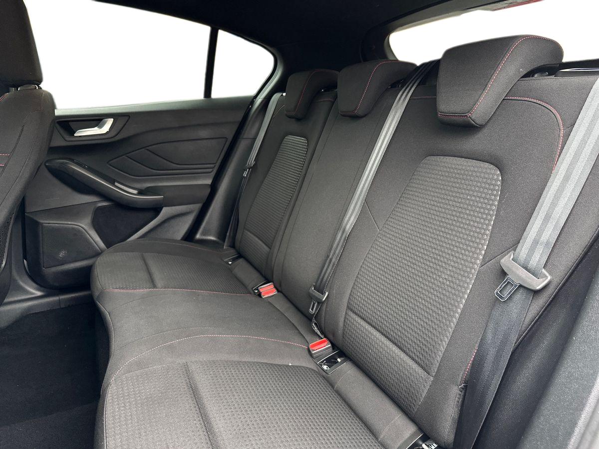 Used Ford Focus 2023 for sale - 76539836: Photo 14