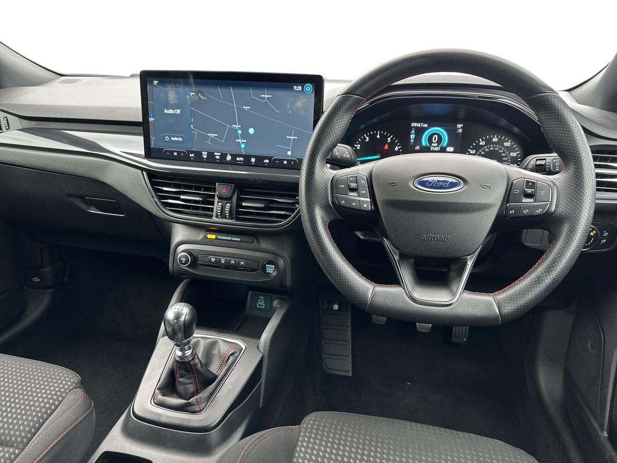 Used Ford Focus 2023 for sale - 76539836: Photo 16