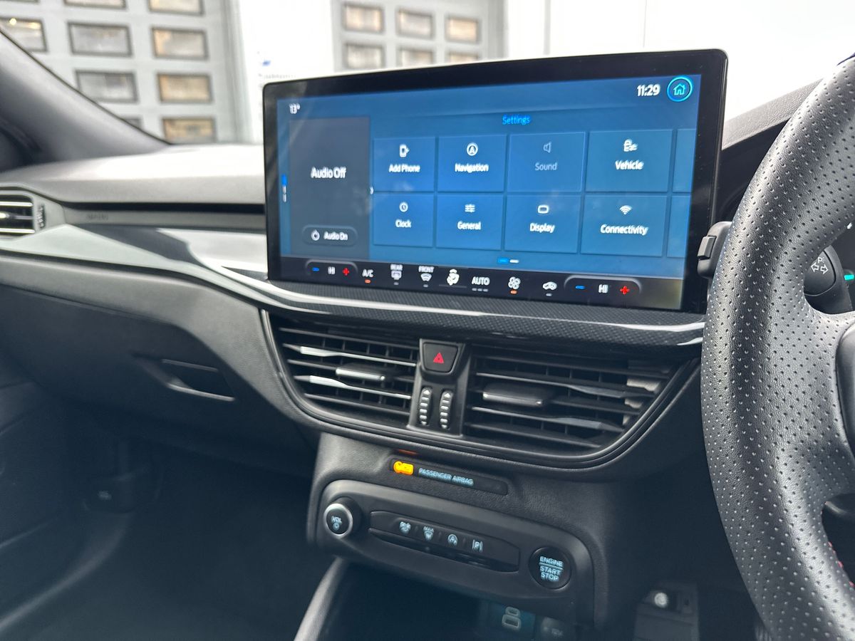 Used Ford Focus 2023 for sale - 76539836: Photo 19