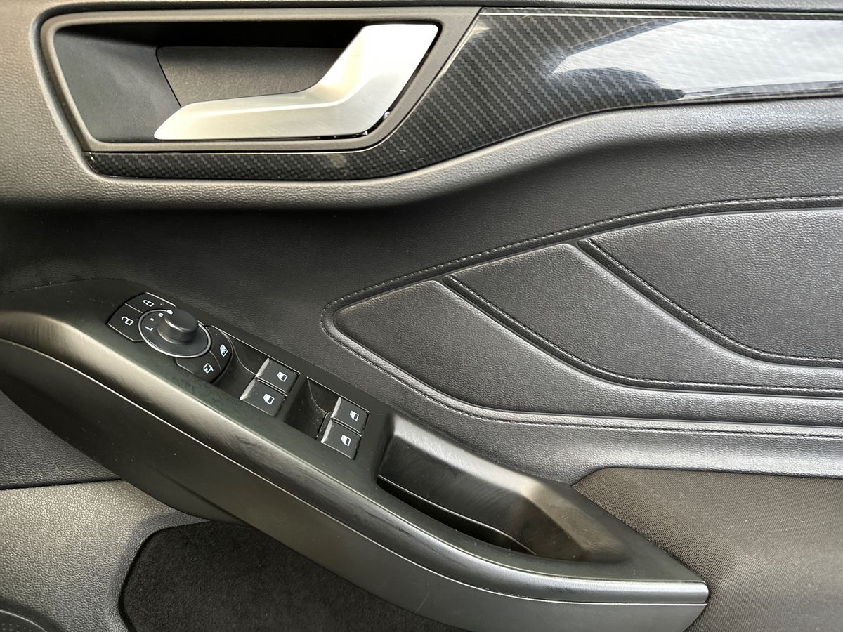 Used Ford Focus 2023 for sale - 76539836: Photo 25
