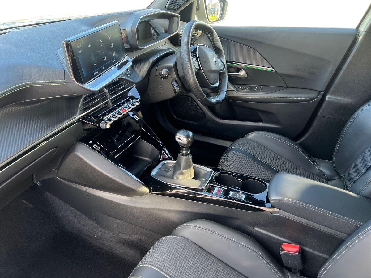 Used Peugeot 2008 2022 for sale - 76575117: Photo 11