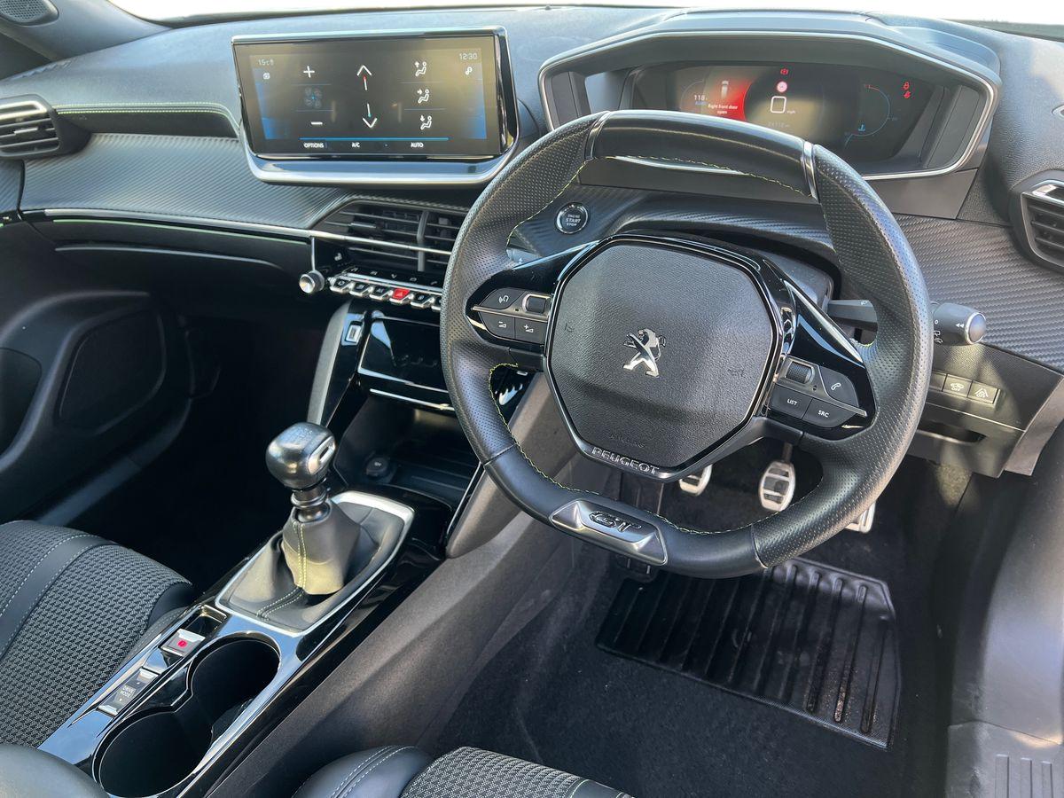 Used Peugeot 2008 2022 for sale - 76575117: Photo 15