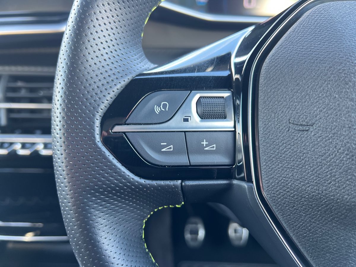 Used Peugeot 2008 2022 for sale - 76575117: Photo 26