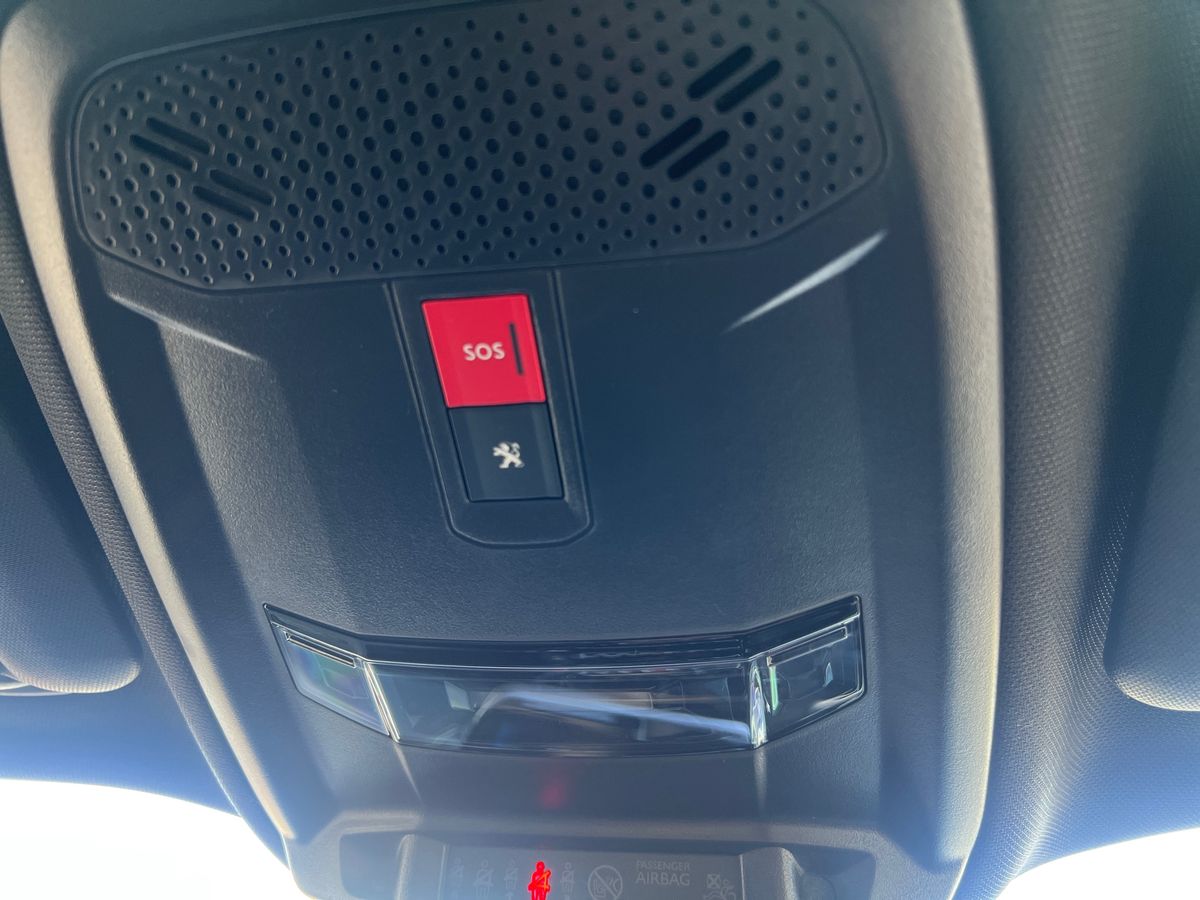 Used Peugeot 2008 2022 for sale - 76575117: Photo 29