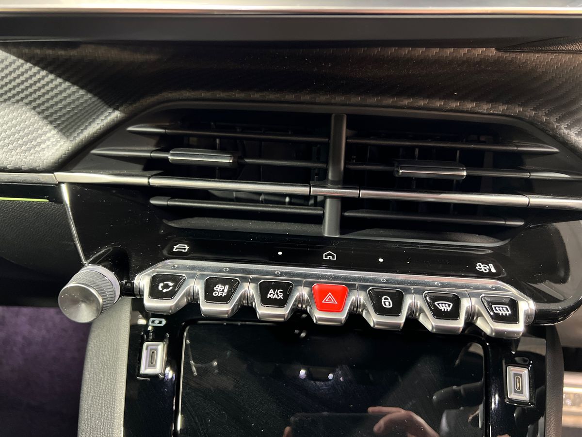 Used Peugeot 2008 2023 for sale - 76493894: Photo 22