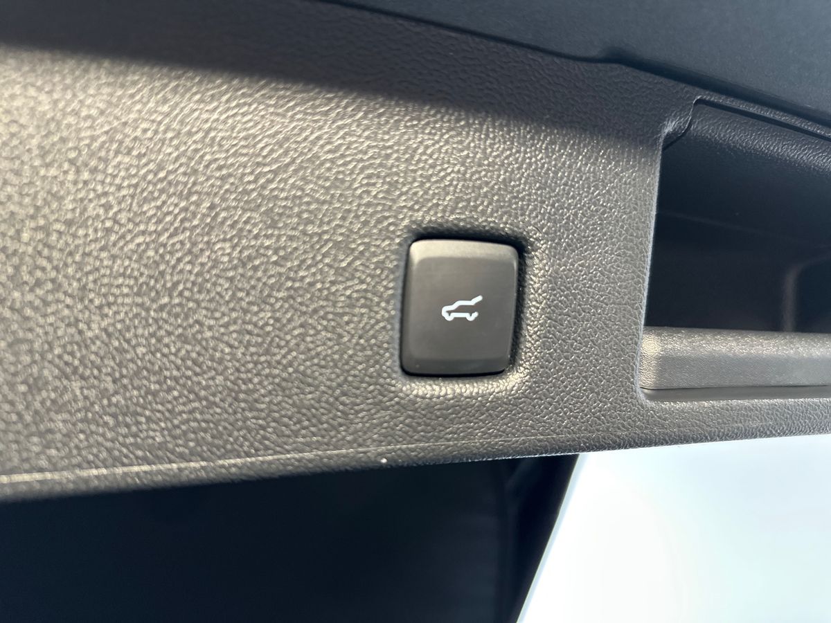 Used Ford Kuga 2023 for sale - 76112329: Photo 37