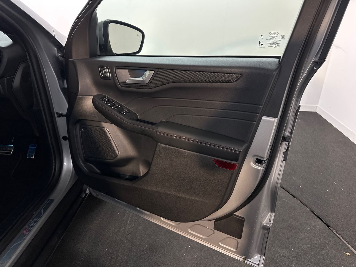 Used Ford Kuga 2025 for sale - 77570003: Photo 35