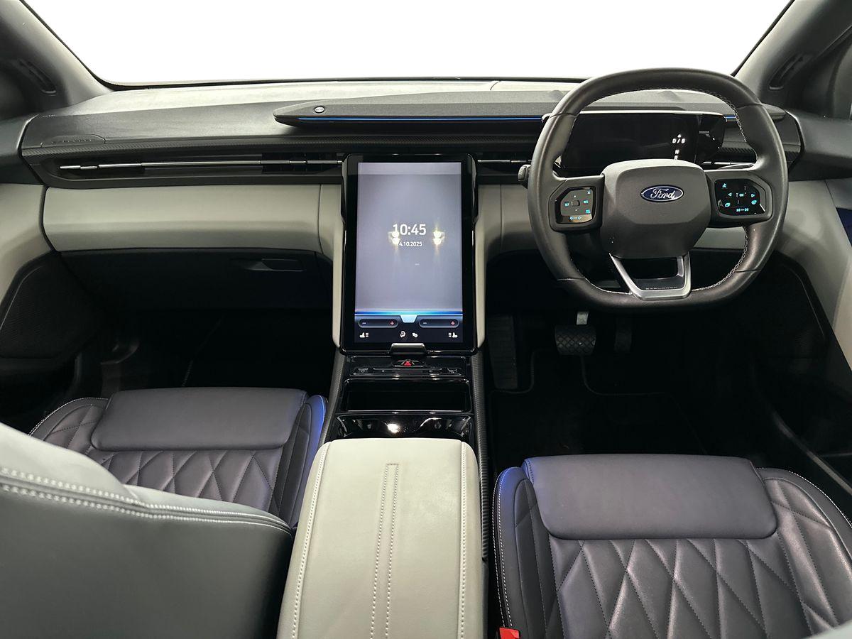 Used Ford Explorer 2024 for sale - 76602930: Photo 15