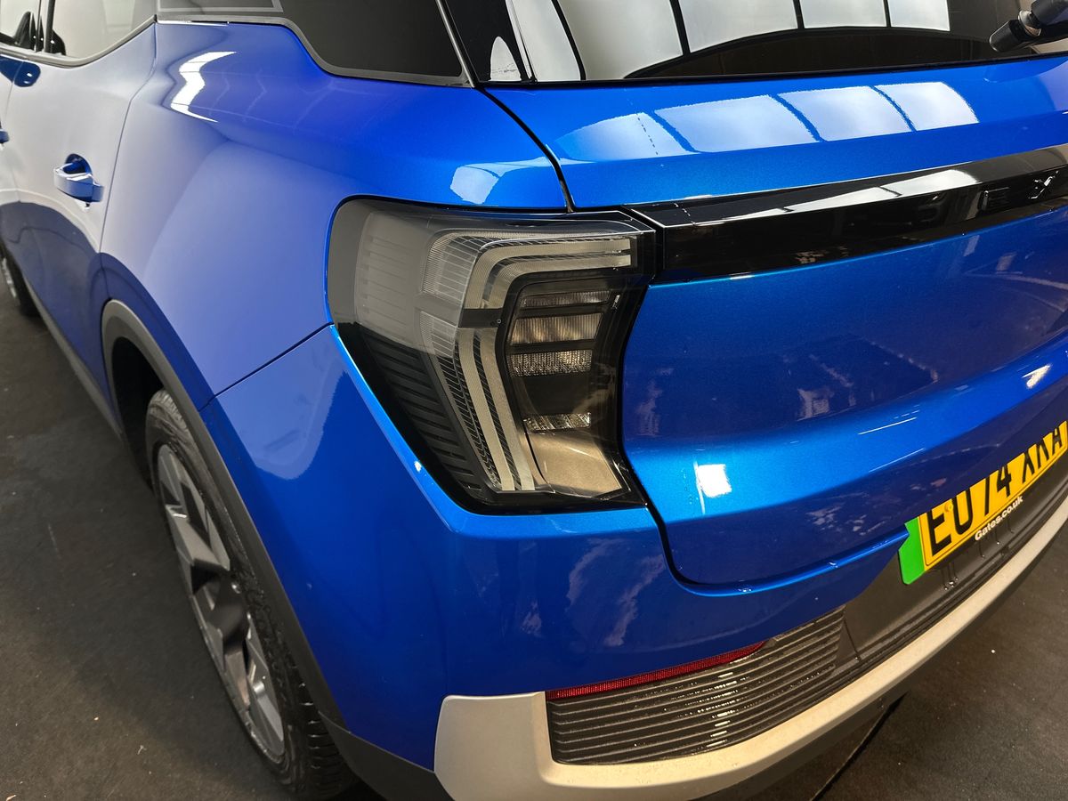 Used Ford Explorer 2024 for sale - 76602930: Photo 33