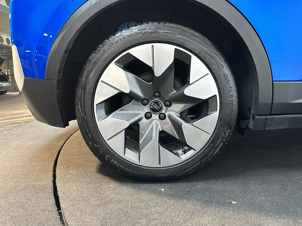 Used Ford Explorer 2024 for sale - 76602930: Photo 9