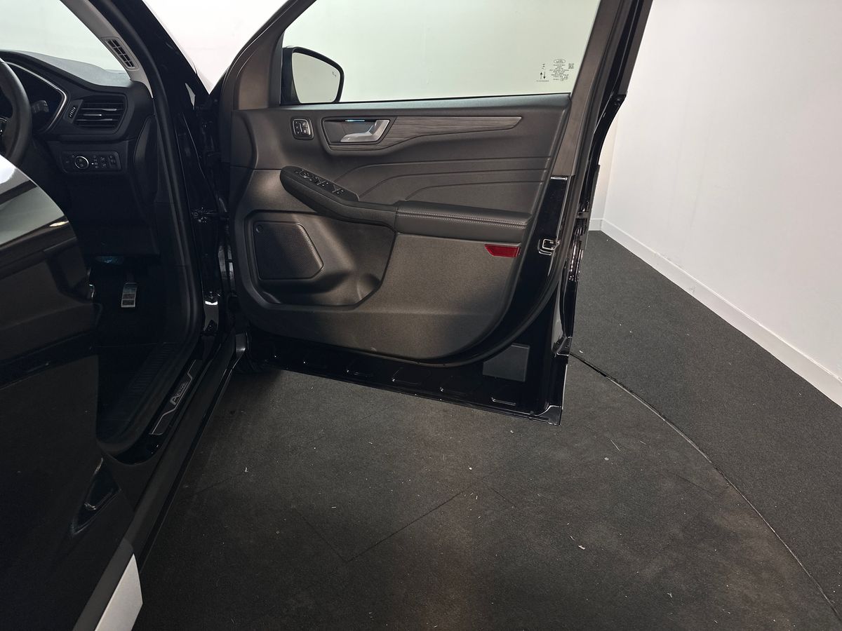 Used Ford Kuga 2025 for sale - 77855744: Photo 35