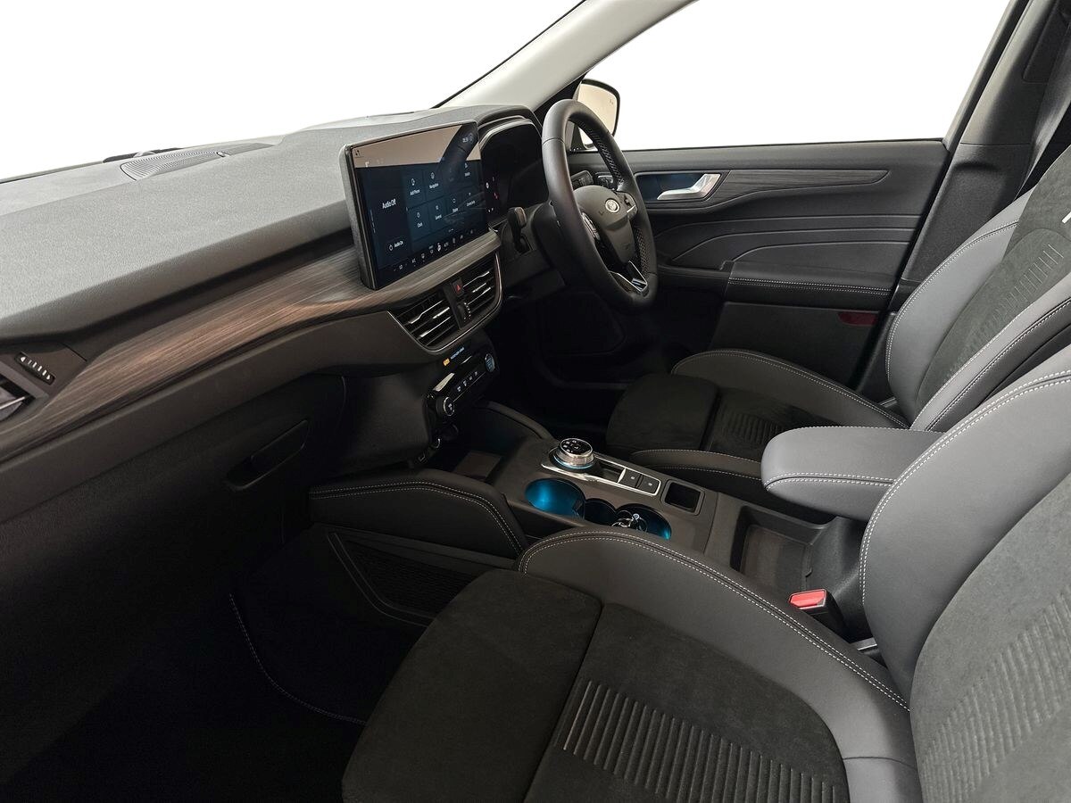2025 Ford Kuga 5Dr Active 2.5 PHEV 243PS 2WD Auto Estate Petrol Parallel PHEV Au - Picture 11 of 24